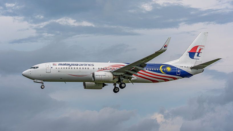 Malaysia Airlines Boeing 737-800 passenger jet. by Jaap van den Berg