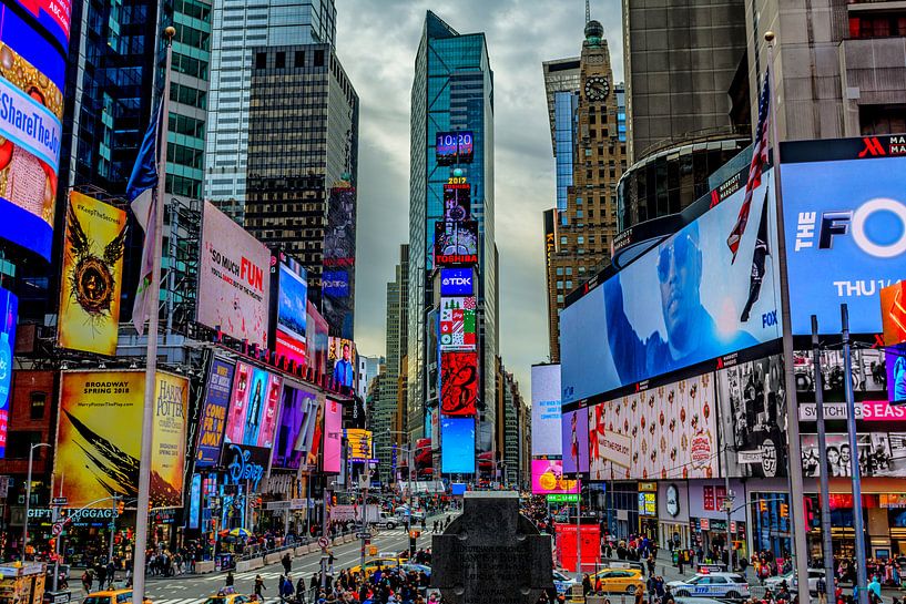 Times Square by Jack Swinkels