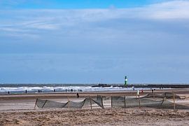 Pier aan de Oostzeekust in Warnemünde van Rico Ködder