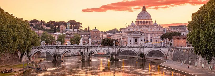 Zonsondergang in Rome - Roman sunset van Teun Ruijters