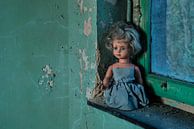 Lonely doll von Roel Boom Miniaturansicht