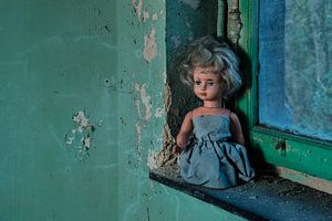 Lonely doll sur Roel Boom