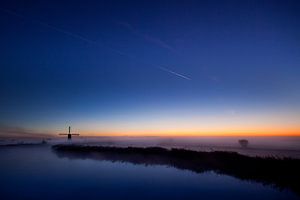 Windmühle vor Sonnenaufgang
