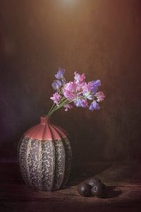 Stilleben mit Lathyrus