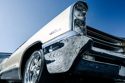 Pontiac Bonneville 1966: Markante Front ganz nah