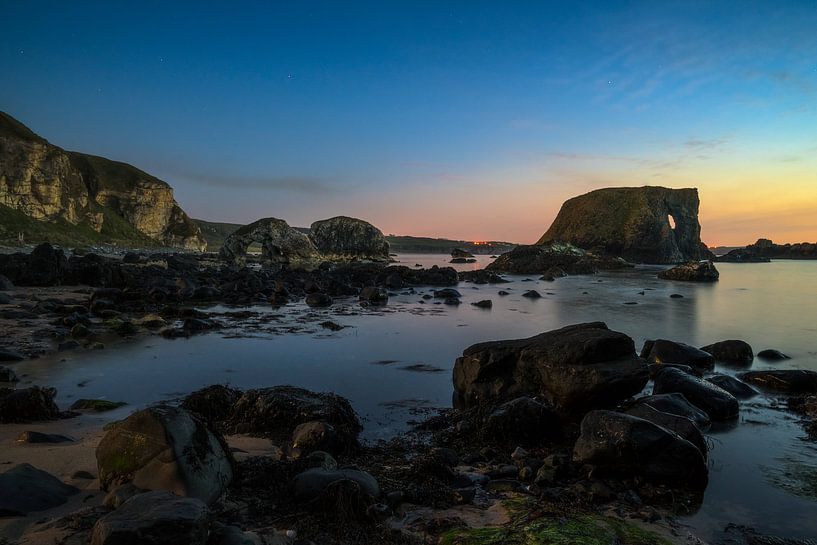 Elephant Rock by Roelof Nijholt