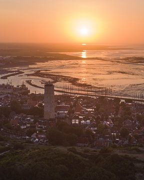 Coucher de soleil doré au-dessus de Terschelling sur Ewold Kooistra