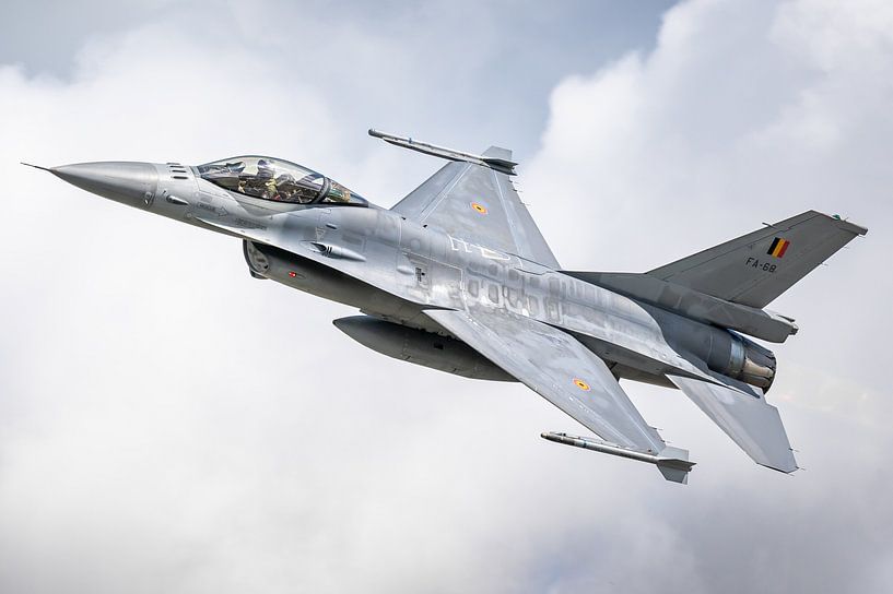 F-16 of the Belgian Air Force by KC Photography