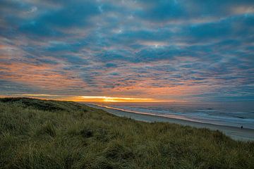Oktober Sonnenuntergang Nordsee Vlieland von Gerard Koster Joenje (Vlieland, Amsterdam & Lelystad in beeld)