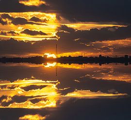Sunset skyline Amsterdam. by Brian Morgan