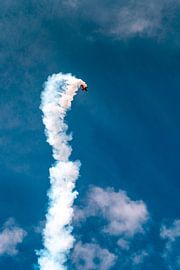 stunt flying between the clouds 5 by Younes Deraedt