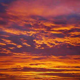 Himmel Orange Blau von Anouk Beunen