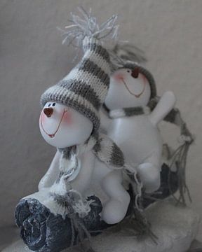 grappige sneeuwpoppen van Uwe Wolter