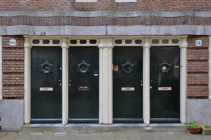 Amsterdamse School by Menno Meulebeek
