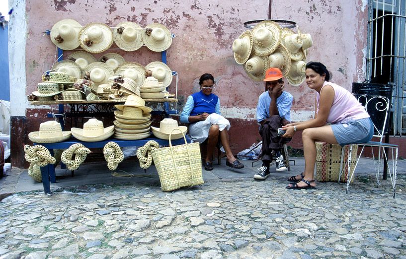 Street market by Ignacio Genzo
