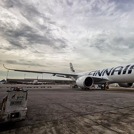 Finnair A350 in Bangkok van hugo veldmeijer