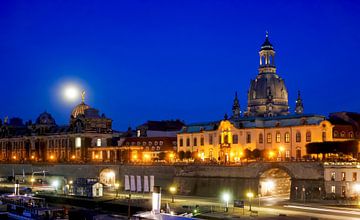 Dresden met maan