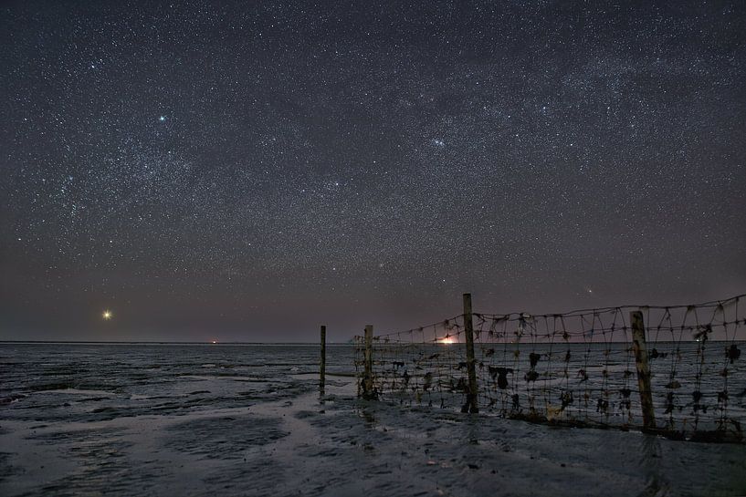 Starry skies above the Frisian mudflats by Remco de Vries