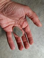 Een hand. 