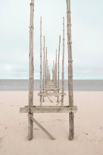 Strandpaal 33 Pier 2 van Foto Studio Labie