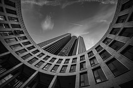 Tower 185 in Frankfurt am Main by Kilian Schloemp