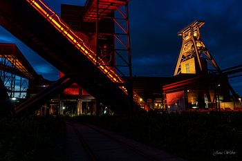 Zollverein Colliery bij nacht