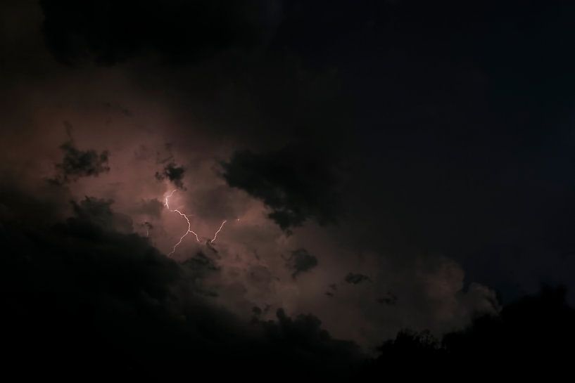 Lightning by Ruud van Oeffelen-Brosens