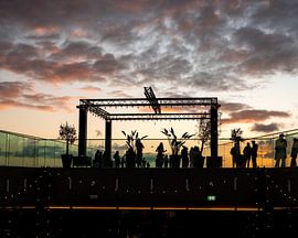 Zonsondergang Forum, Groningen van Niels van den Berg