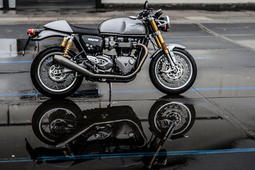 Triumph Thruxton R