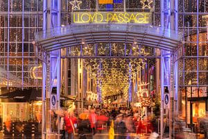 Einkaufspassage Lloydpassage bei Abenddämmerung, Bremen, Deutschland, Europa