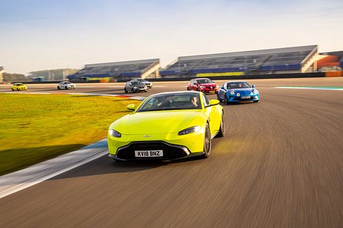 Aston Martin Vantage