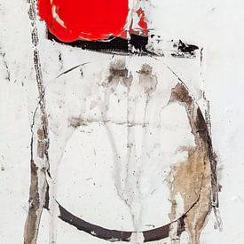 Brown circle by Gabi Hampe