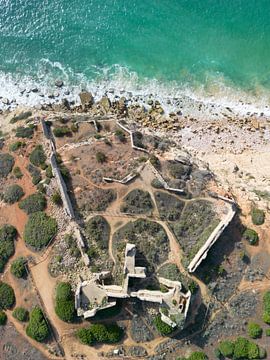 Forte de Almádena ruïne in de Algarve, overblijfselen uit andere tijden van David Gorlitz
