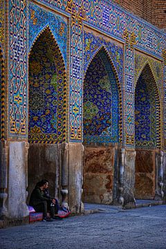 Ontspannen in Isfahan van Anajat Raissi