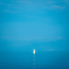 Segelboot im Bodensee von Dieter Walther