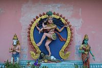 Statues dans le temple indien de Penang Hill