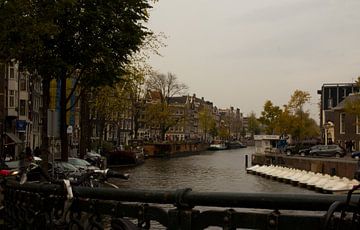 Amsterdamse gracht van Guido Veenstra
