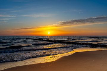 Coucher de soleil sur la plage à Usedom sur Animaflora PicsStock