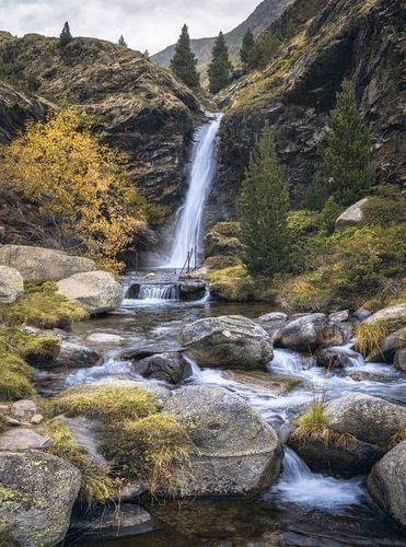 De waterval van Pont de Rus in Vall Fosca, in de Catalaanse Pyreneeën