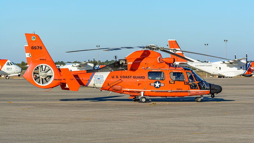 U.S. Coast Guard Aérospatiale MH-65D Dolphin. van Jaap van den Berg