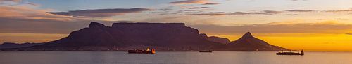 The iconic Table Mountain at sunset, panorama
