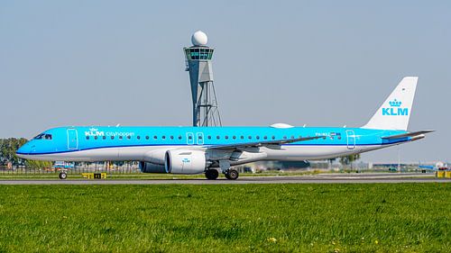 Avion de ligne Embraer E195-E2 de KLM Cityhopper.