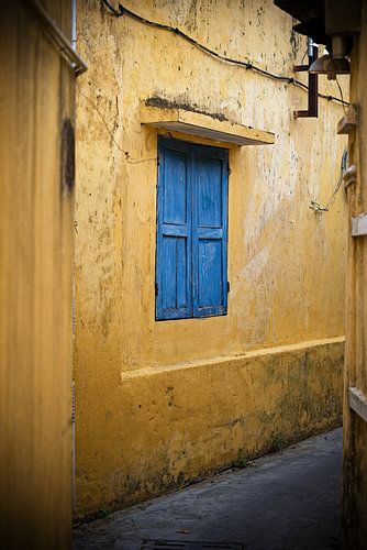 Kleurrijk steegje in de oude stad Hoi An