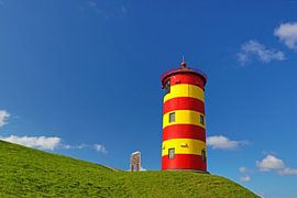 P I L S U M E R . L E U C H T T U R M von Thomas Herzog