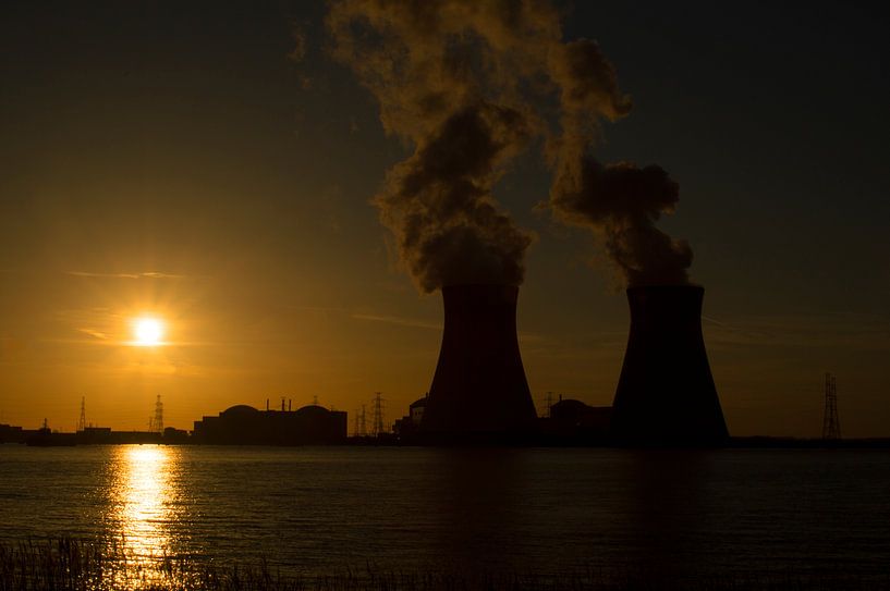 sunset nuclear plant par HP Fotografie