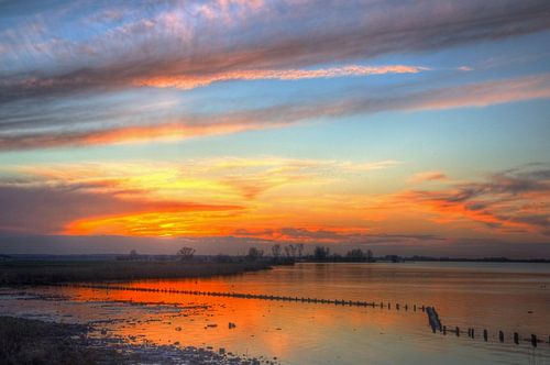 Zonsondergang Palendijk Eemmeer bij Spakenburg