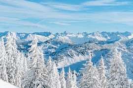 Winter view of the Hochvogel and the Allgäu Alps by Leo Schindzielorz