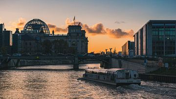 Berlijn Reichstag zonsondergang van Luis Emilio Villegas Amador