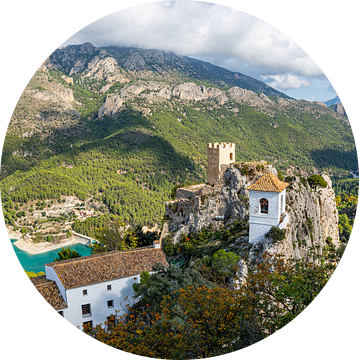 El Castell de Guadalest in Spanje van Arja Schrijver Fotografie