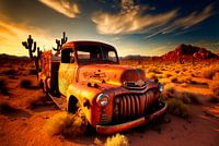 Das vergessene Auto in der Wüste von Arizona bei Sonnenuntergang